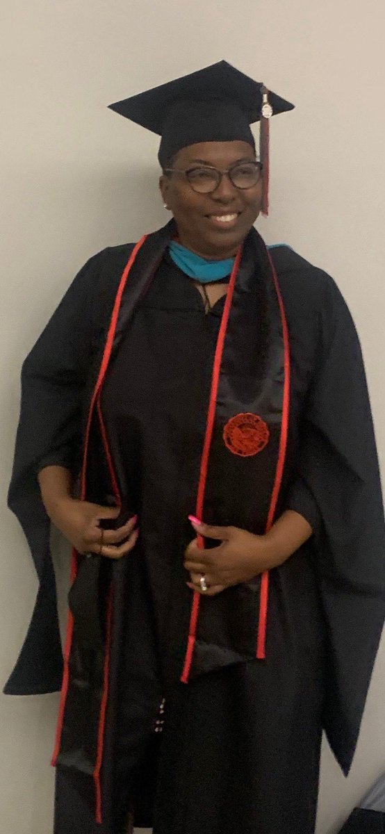 hughes7707's tweet photo. Yes, I did that! Mastered it! @unlv Grad! https://t.co/qiEKT99B4B