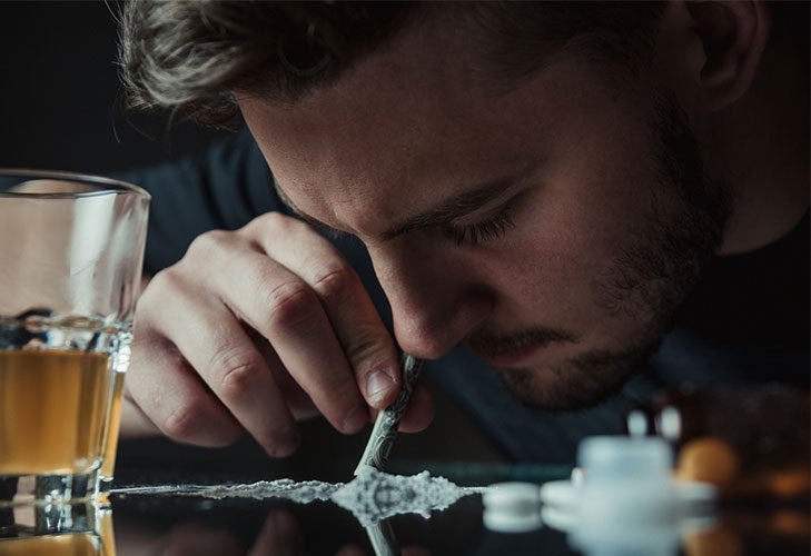 joseantoniokast's tweet photo. Vamos a exigir test de drogas (de pelo) para todas las autoridades y candidatos a Presidente, Congreso, Gob.Regionales y Municipios. Es incompatible ser consumidor de cocaina o marihuana y dirigir o legislar en un país, gobierno regional o ciudad. La droga esta matando a Chile https://t.co/32wXsAl16k