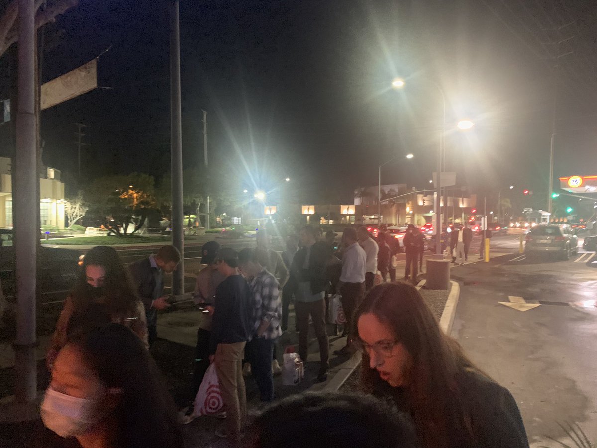 Partytime (🍾,🍾) tweet media