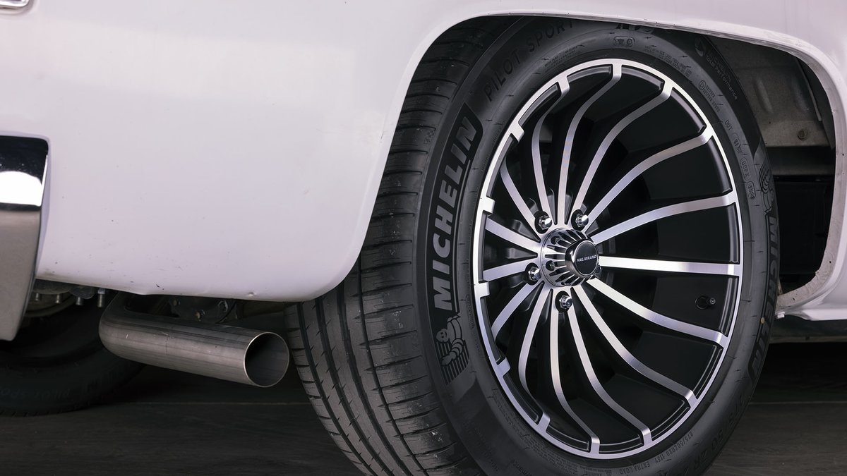 Holley_News's tweet photo. Introducing Halibrand Turbine Wheels for GM Squarebody C10 Trucks.
Learn more on #HolleyMotorLife: https://t.co/AYuTaeSZWR
#Halibrand #HalibrandWheels #TheOriginalMagWheel https://t.co/rTNdAk6fDn