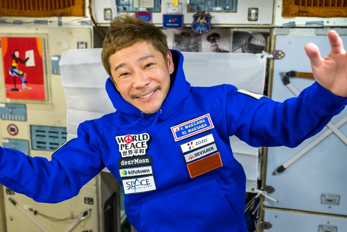 【用意できました】今回の宇宙旅行を記念してスタッフ用に作っていたグッズを、ご好評につき皆さまにも限定販売します。もちろん利益なしの原価販売。フライトスーツ見立ての青いパーカーはパッチの関係でちょっと高くなっちゃいましたが。Tシャツはお子さま向けサイズあり！
mz-issstore.com