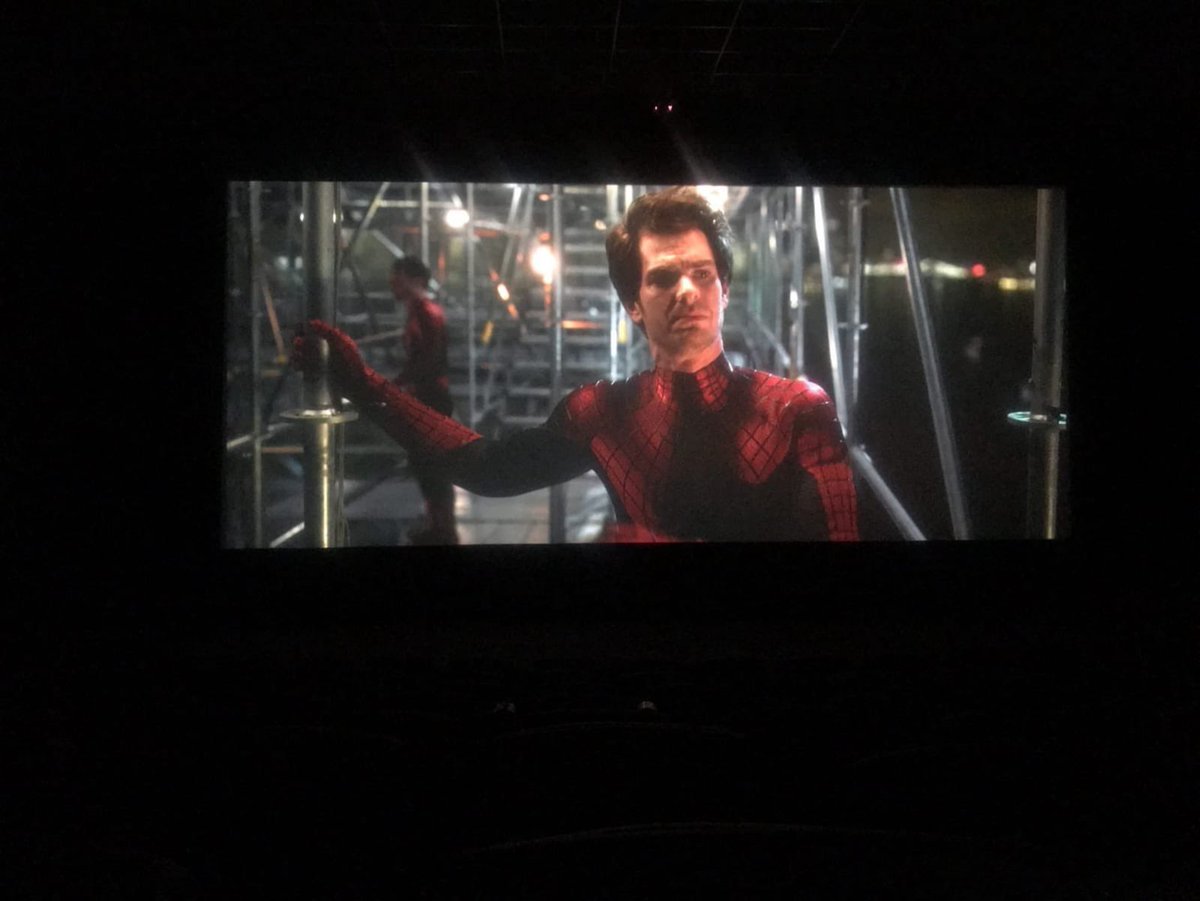 ᴍ ᴇ ʟ ɪ ⁷ 💚 tweet media