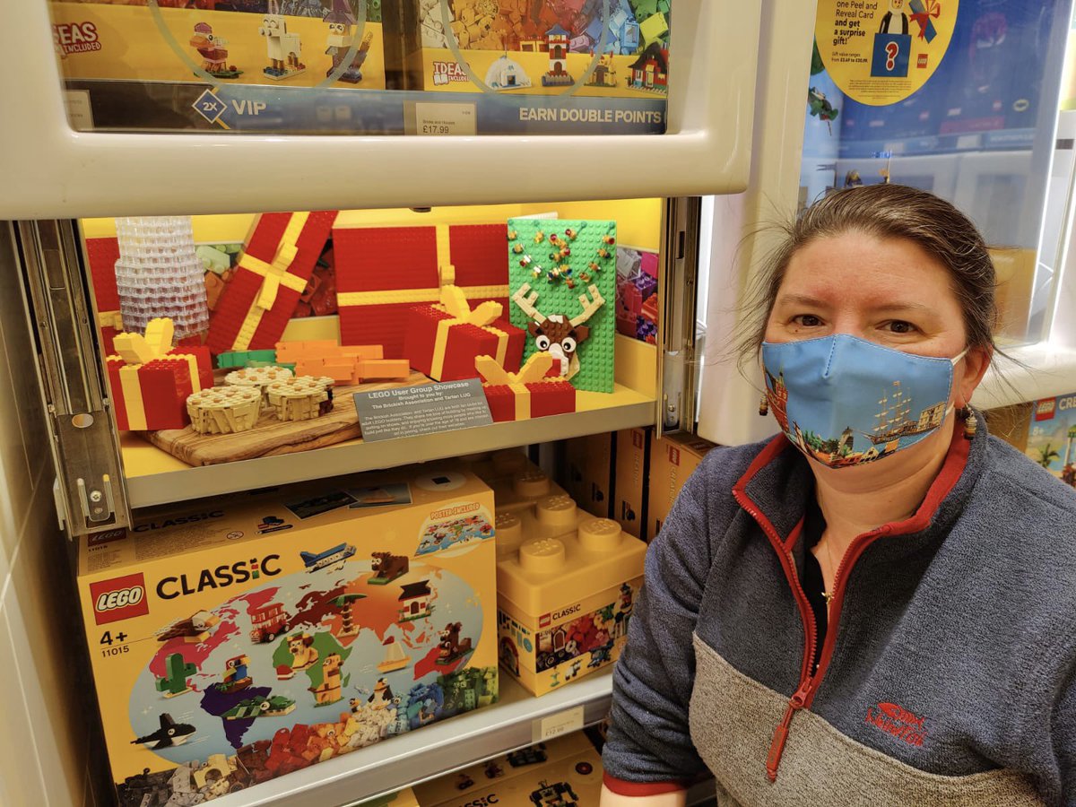 TartanLUG's tweet photo. Happy holidays from #TartanLUG member Kitty (@TeresaElsmore)! Well done on getting your festive MOC displayed at the #Edinburgh Lego store. Pass the mince pies please!
🎁🍷🥧
#Lego #レゴ #Afol #LegoPhotography #StJamesQuarter #LegoStoreEdinburgh #Brickish #RebuildTheWorld https://t.co/id5SIDEG4g