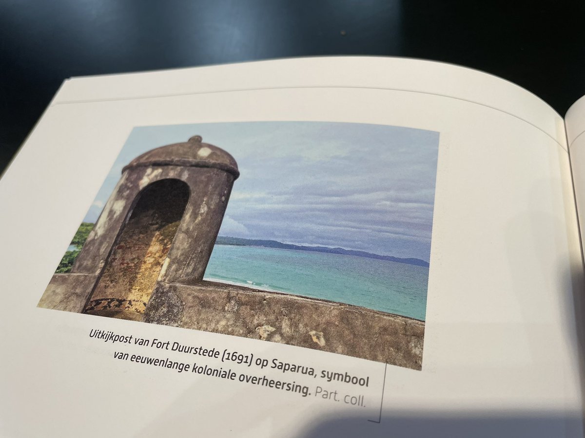 paulinebroekema's tweet photo. Wat is dat toch een buitengewoon lezenswaardig blad. In het nieuwste nummer een interessant verhaal over onderzoek in en redding van #Molukse archieven op o.a #Saparua. @CBG_nl #genmagazine https://t.co/zIGIagRcDh