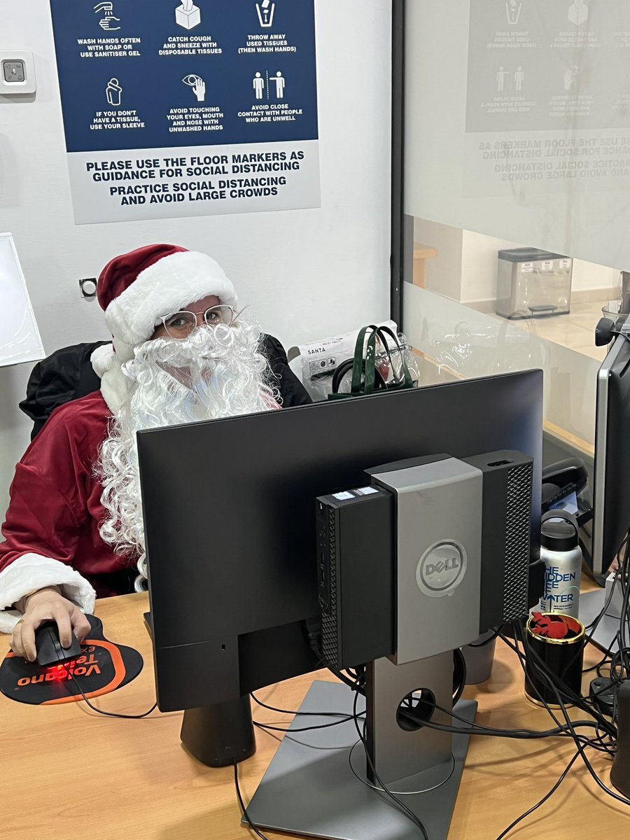 Laura G (@laura______g) on Twitter photo #Santa has popped in to do some work this morning at #RoyalSunsetBeachClub … <a href="/ClaudiaGMorell/">Claudia García</a> 🤣 #FeelingFestive #Christmas @EmmaJrsb @MinervaRSB <a href="/Ruth_RSBC/">Ruth McGowan</a> @Marga_RSBC @Jorge_RSB @Jesusmanuel1975 @MercisRSBC <a href="/MONTSE54961651/">Montserrat</a> @SunBean_RSBC 🎅🏼 🎄 #Santa has popped in to do some work this morning at #RoyalSunsetBeachClub … <a href="/ClaudiaGMorell/">Claudia García</a> 🤣 #FeelingFestive #Christmas @EmmaJrsb @MinervaRSB <a href="/Ruth_RSBC/">Ruth McGowan</a> @Marga_RSBC @Jorge_RSB @Jesusmanuel1975 @MercisRSBC <a href="/MONTSE54961651/">Montserrat</a> @SunBean_RSBC 🎅🏼 🎄