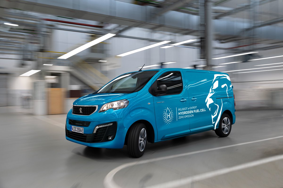Our 1st ever @Peugeot #hydrogen production vehicle left the factory this week! This hydrogen version of the #PeugeotExpert, the #IVOTY2020, shows the rapid deployment of our electrified offer. Our 1st customer is @WateaEA, @Michelin subsidiary offering green mobility solutions.