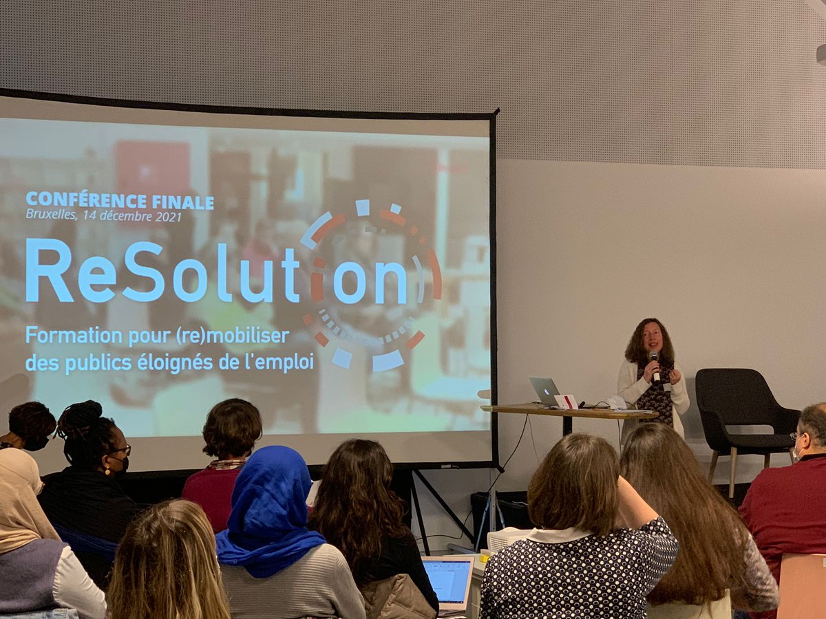 periferica_la's tweet photo. Encantades de participar del projecte i gaudir del tancament del projecte #ReSolutionEU
Un dels seus objectius: ✍️Donar suport innovador als professionals de la inserció laboral @acbesancon @Making_Projects @PLS_News #IDEIS @CoopOrso https://t.co/hmQS1K5n27