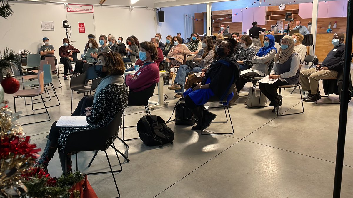 periferica_la's tweet photo. Encantades de participar del projecte i gaudir del tancament del projecte #ReSolutionEU
Un dels seus objectius: ✍️Donar suport innovador als professionals de la inserció laboral @acbesancon @Making_Projects @PLS_News #IDEIS @CoopOrso https://t.co/hmQS1K5n27