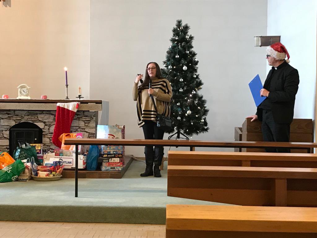 RBBCMayor's tweet photo. Lovely breakfast with Santa at St Marks church on Sunday morning. The congregation gave toys during the service which were collected by East Surrey Domestic Abuse Service to give to the children affected to hopefully show them they are part of a community that care https://t.co/u6lBGhYSmk