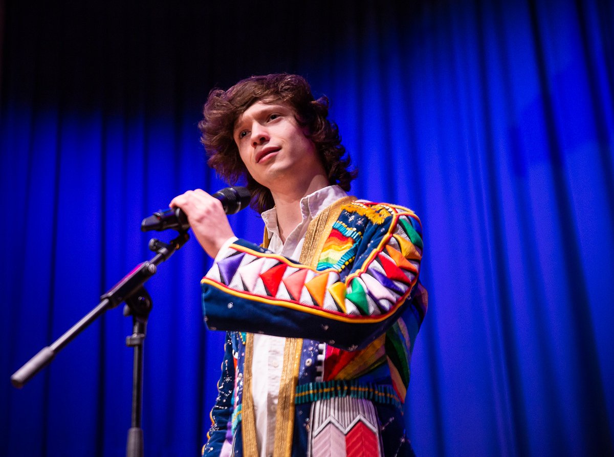 DoorstepProds's tweet photo. On miserable days, when the sun hardly breaks through the clouds, then a quick blast of 'Go-Go-Go Joseph' is guaranteed to perk you up. Here at #DoorstepProductions, we think it's true that a slice of musical theatre can make even the darkest days just a little bit brighter. https://t.co/ARfewiBeVK
