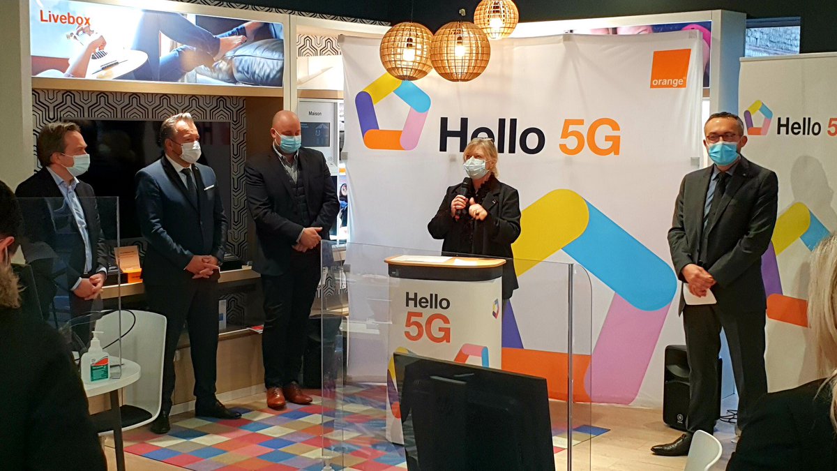 LudovicGuilcher's tweet photo. Un accueil chaleureux pour la #5G d'@orange à Beauvais, première commune couverte de l'Oise !
Je remercie les nombreux intervenants présents ce matin : la @villedebeauvais, le @CD_oise, la @Prefet60 ainsi que le @SDIS60, l'incubateur #ITerra et @Athenais_Oslati ! https://t.co/SInZKIyzcu