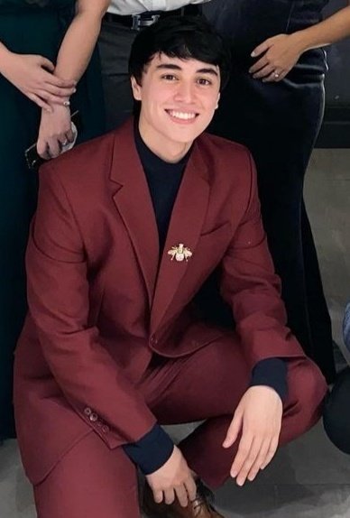 Mitz25_'s tweet photo. Edward,wala ka ba talagang kapatid na lalaki na mas matanda syo? 😂

#EdwardBarber 

@Barber_Edward_ https://t.co/spv5sKmjJj