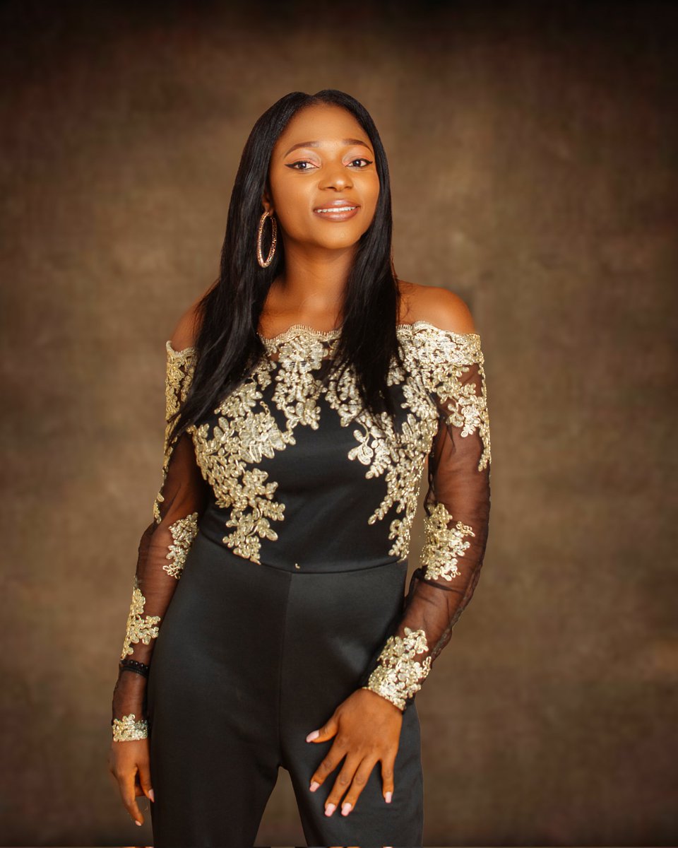 Akia_Axkia's tweet photo. Happy Birthday to me
+1 and still counting
#15thDec
#HappyBirthday https://t.co/fBQRTyvYap