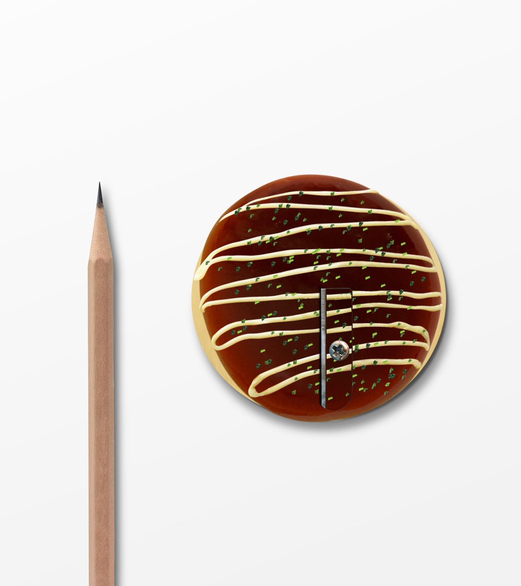 お好み焼きの鉛筆削り 削るとかつお節のように見える鉛筆削りや色々な面白いものを作ってる方現る Togetter
