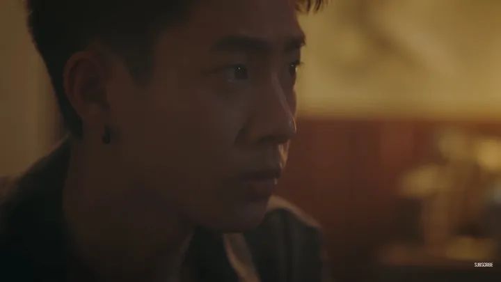 hodnhsi678's tweet photo. Ánh mắt cả 2 dành cho nhau soft xỉu 
#NotMeSeries 
#NotmeTrailer
#OffGun https://t.co/oBy28bdOus