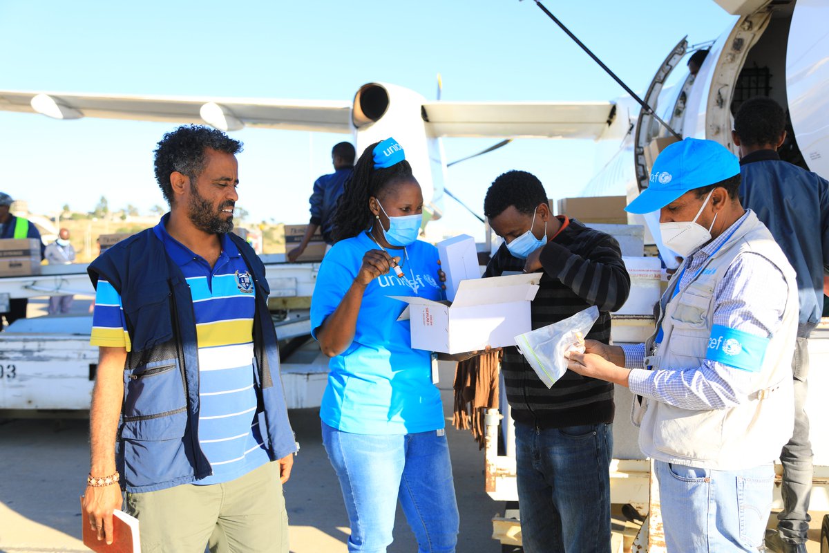 Good news: More than 850,000 measles vaccines arrived in Mekelle, #Tigray last week. This is a crucial step to ensure children under five are vaccinated against measles, a highly contagious disease but easily preventable with a vaccine. #VaccinesWork!