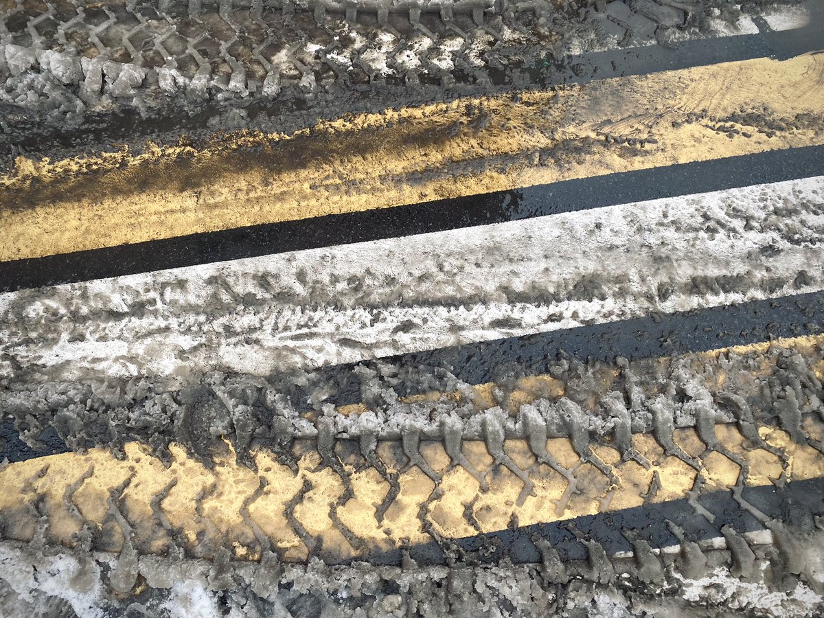 ilyaliya's tweet image. Институт цвета Pantone назвал главные цвета зимы 2022 года в России