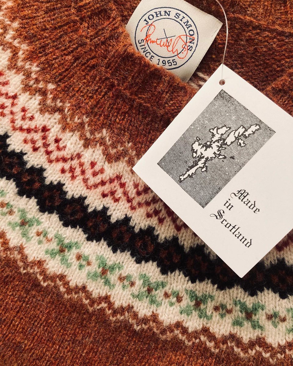 tomthemoddj's tweet photo. Brand new to the iconic @johnsimons1955 as part of the latest collaboration with @paulwellerHQ - Shetland Fairisle in Sienna. 100% New Wool, a tubular knit with a high neck, elongated waistband and cuffs. Absolute perfection! #johnsimons #paulweller #takeivy #ivystyle https://t.co/bVrMOgGn9g