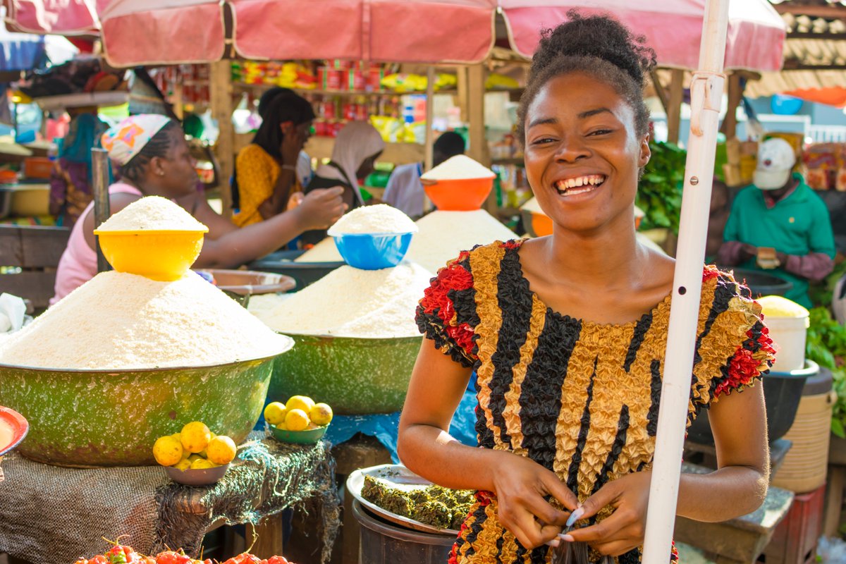 EIB's tweet image. 🌍#Development is one of the most pressing issues the world is facing. Which projects can durably impact global economies and change lives?
Our #DevelopmentSolutions blog series can give you some valuable insights from experts bit.ly/37pznNq
#SDGs