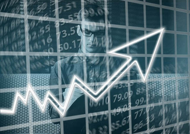 Publidirecta's tweet photo. Los gurús del marketing dicen que será la combinación de acciones de publicidad digital y directa la que se convierta en más recurrente al abarcar la totalidad de los flancos que interesa cubrir a los anunciantes. La publicidad en gran formato 👉https://t.co/QE7ixoM4Gm https://t.co/tMdYxr3I5p