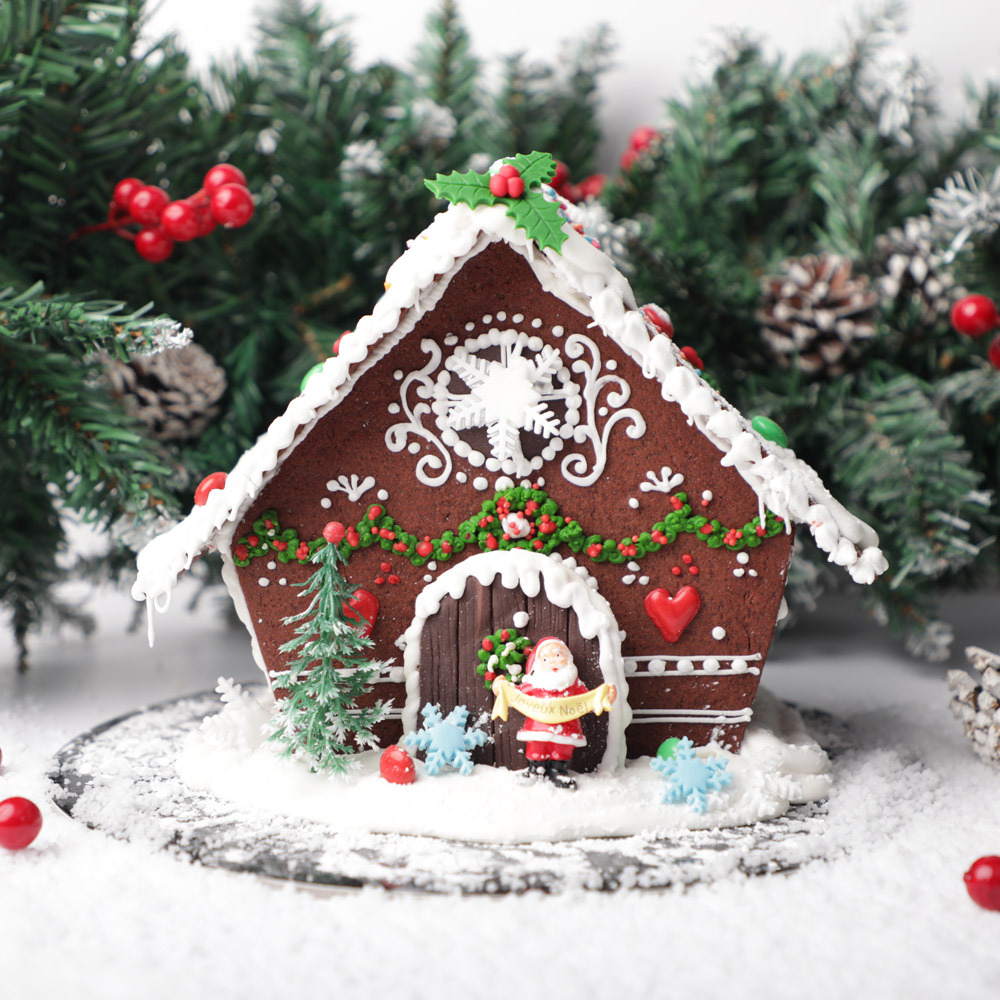 FrenchBakeryDXB's tweet photo. Celebrate this festive season &amp; treat yourself to a sweet Christmas Gingerbread House 🎄❄️
📣Order Now our traditional Ginger House available online &amp; in stores
🌐https://t.co/HLD7bmaWJI
☎️ 055 123 3171 #cookies  #christmasfood #christmasjoy #gingerbreadhouse #frenchbakerydubai https://t.co/DNst6jMmc7