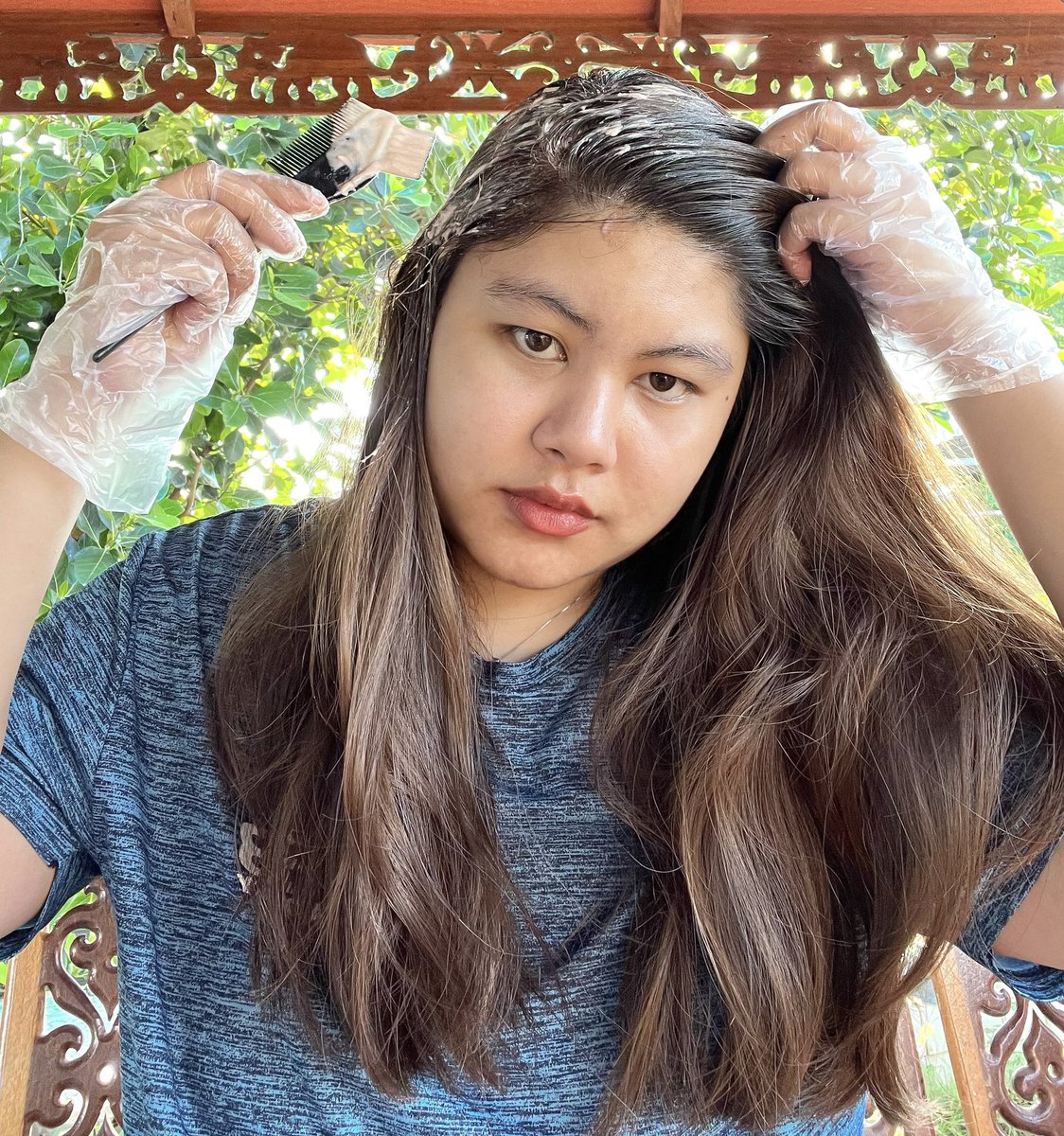 pxssanx's tweet photo. แกร๊รๆ #ยาย้อมผม Ganier color naturals นี่ยกให้สีนำ้ตาลเบอร์5.32 คือเดอะเบส!! สีออกคาราเมล🤎ดูเป็นธรรมชาติไม่โป๊ะ แถมสีคือขับผิวให้ดูไบรท์สุดๆ กลิ่นก็ไม่ฉุนด้วย นี่ผมยาวใช้ 3ซองพอดีเลย #ครีมเปลี่ยนสีผมการ์นิเย่ #ใช้ดีบอกต่อ #ใช้จริงรีวิวจริง #ของดีบอกต่อ #GarnierColorNaturals https://t.co/PpDkmz8TUR