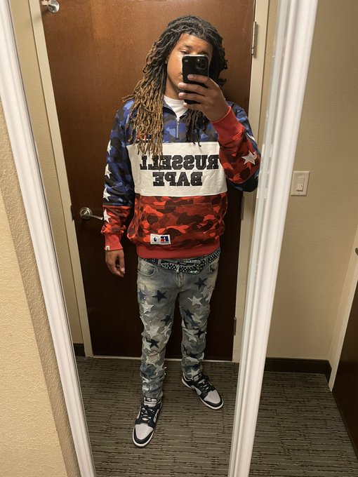 I DONT MEAN NO HARM BUT I BEEN SHOWIN MY A$$ LATELY #HUNCHO https://t.co/ZjxtqpOAlY<a href="/tag/huncho"class="tags"><span>#huncho</span></a>