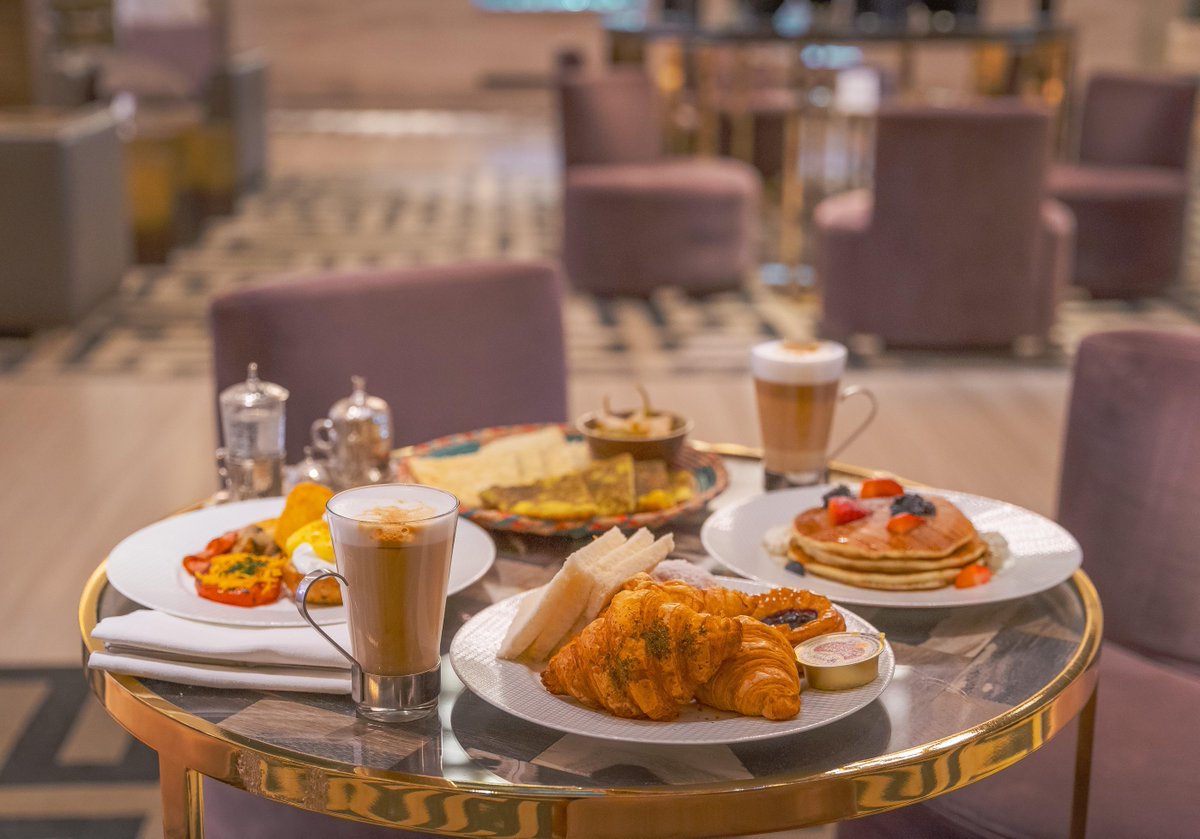 HyattRegencyKWT's tweet photo. ابدأ صباحك بإفطار شهي و أنيق باللوبي لاونج
مع إتصال مباشر بالكوت مول https://t.co/bZLnt6YdO0