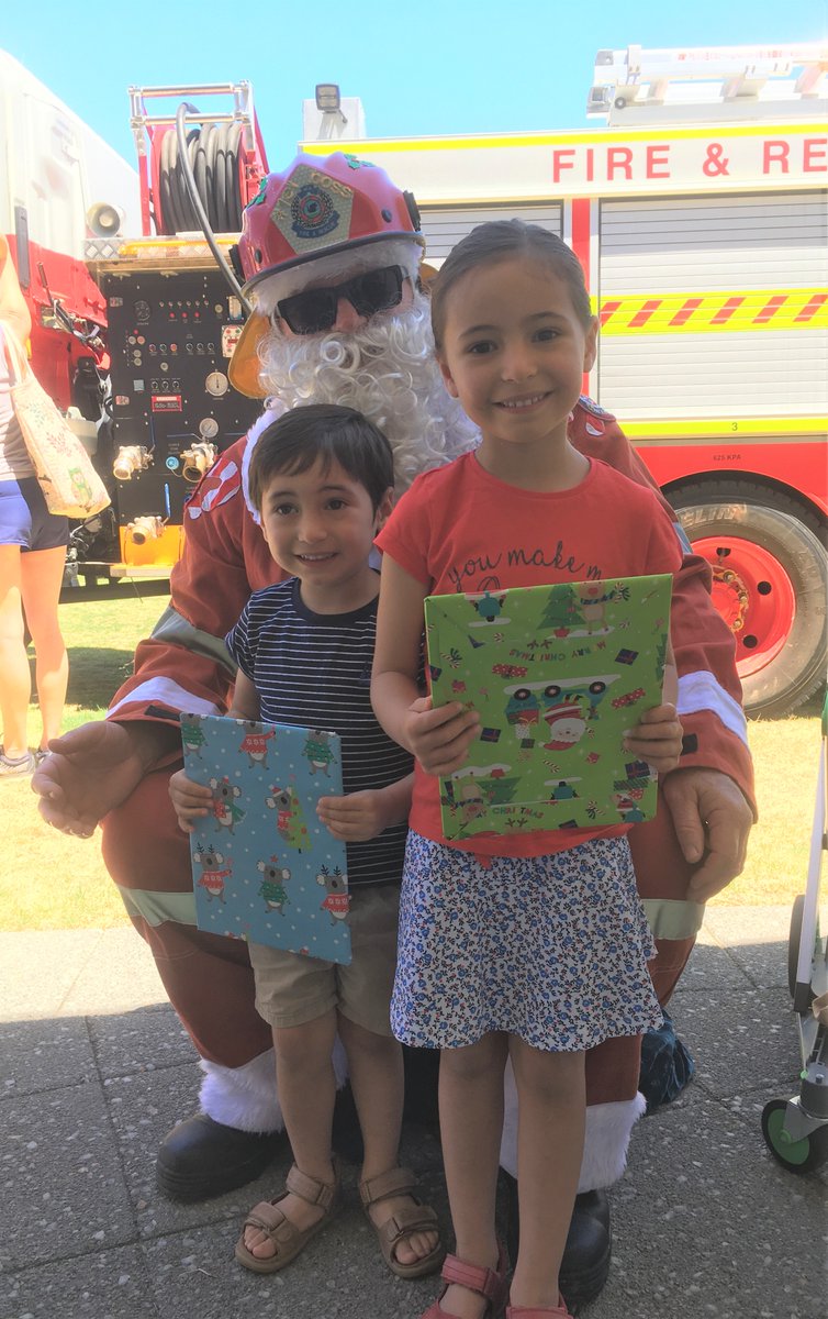 Mundaring_Lib's tweet photo. #FiretruckSanta sparks much joy for many littlies. Thank you to Mundaring Volunteer Fire and Rescue for all your selfless work through the year and for bringing smiles to our faces at these special #storytimes. #libraries #volunteer #firefighters https://t.co/tun2INc8un