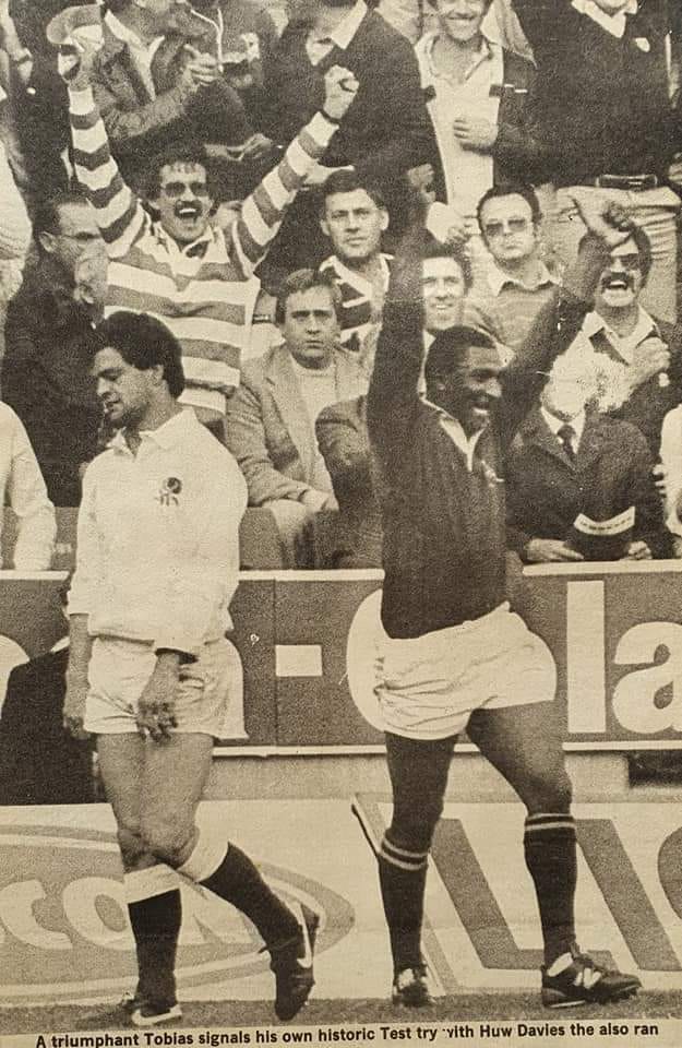 SimonBorchardt's tweet photo. Great pic (never seen it before). Errol Tobias celebrates try vs England, Ellis Park, 1984. https://t.co/zxSf1VlwcX