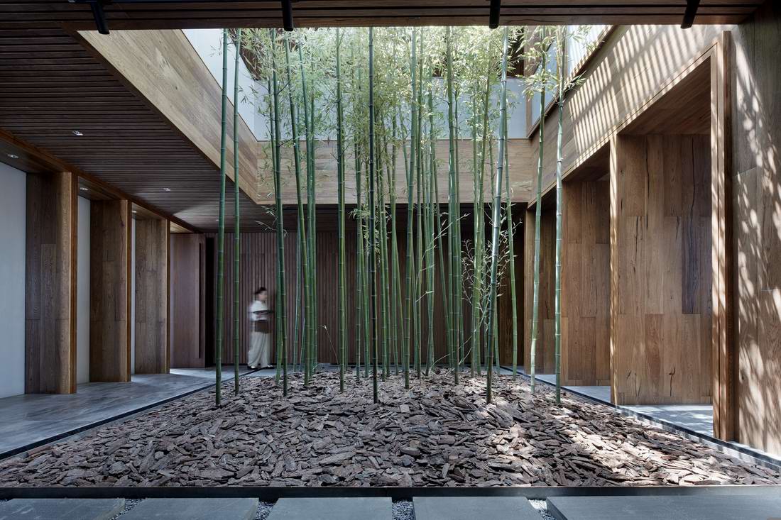 YIandMU's tweet photo. BEIJING CANGSU COMPANY HEADQUARTERS CLUB
YI+MU wants to express a life attitude supported by one’s inner spirit, simple, humble and full of human touch. #风合睦晨 #architecture #interiordesign #art https://t.co/uYP4twOS1H