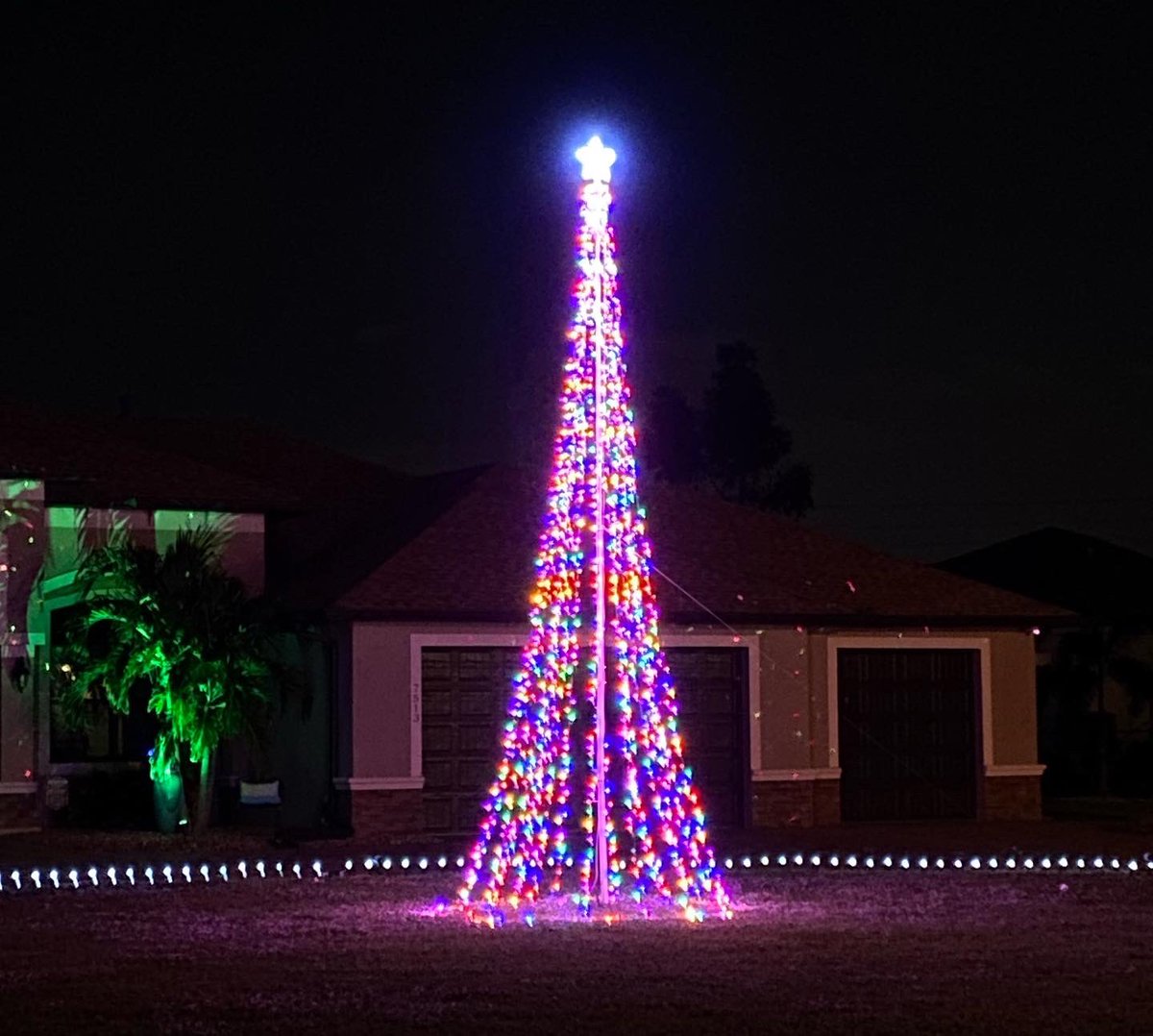 🎄🦌Holly Jolly Christmas ☃️🎅🏻🏝 tweet media