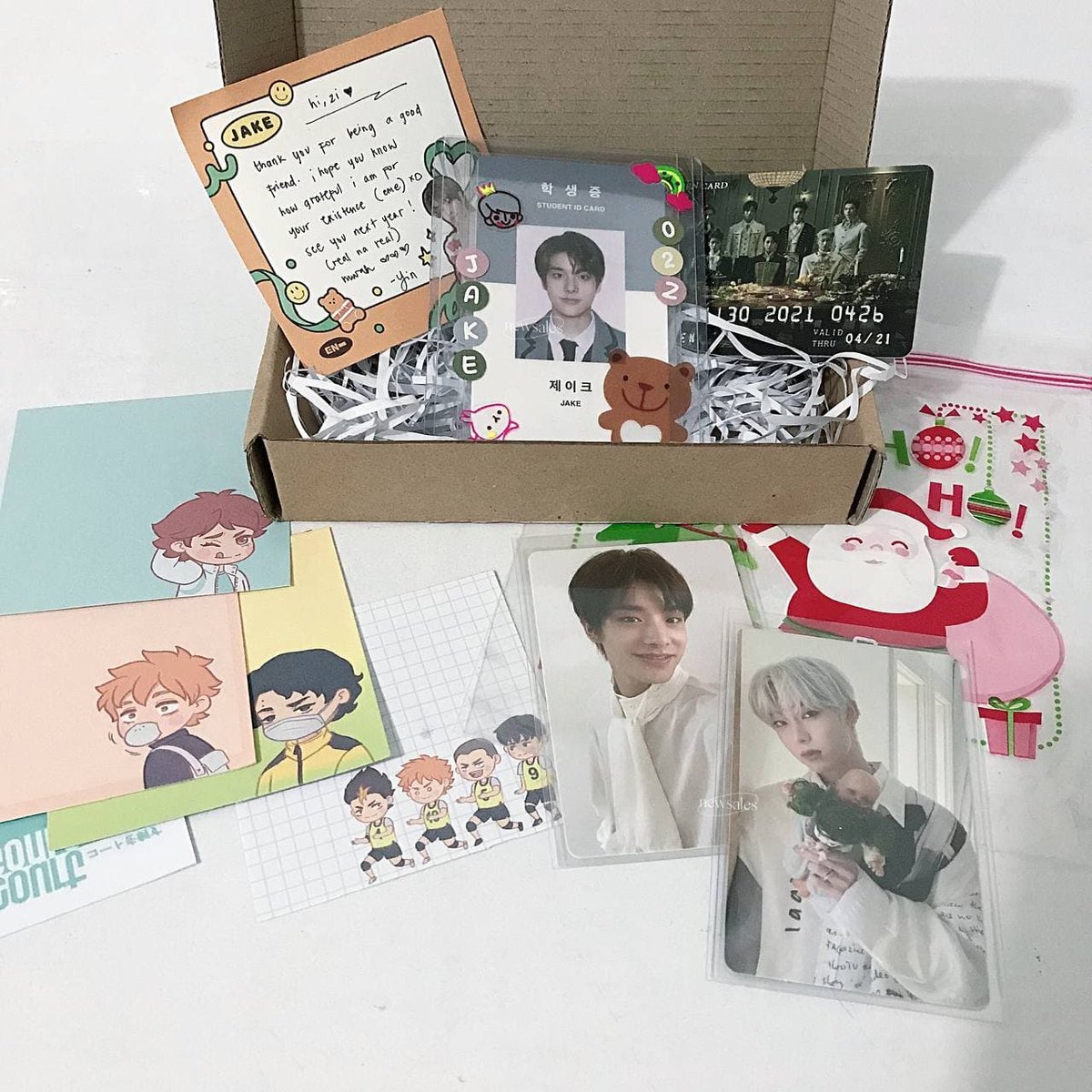 wtbrui's tweet photo. BFF!!! JAKEY IS HOME πππ thank you so much sa 12.12 budol super saya ko kahit stressed sa finals dahil dito T___T dapat sa 25 ko pa bubuksan pero di ako mapakali sawrry π₯² ilysm @dojaenim #TYDJN π€ https://t.co/EefeqVeDig