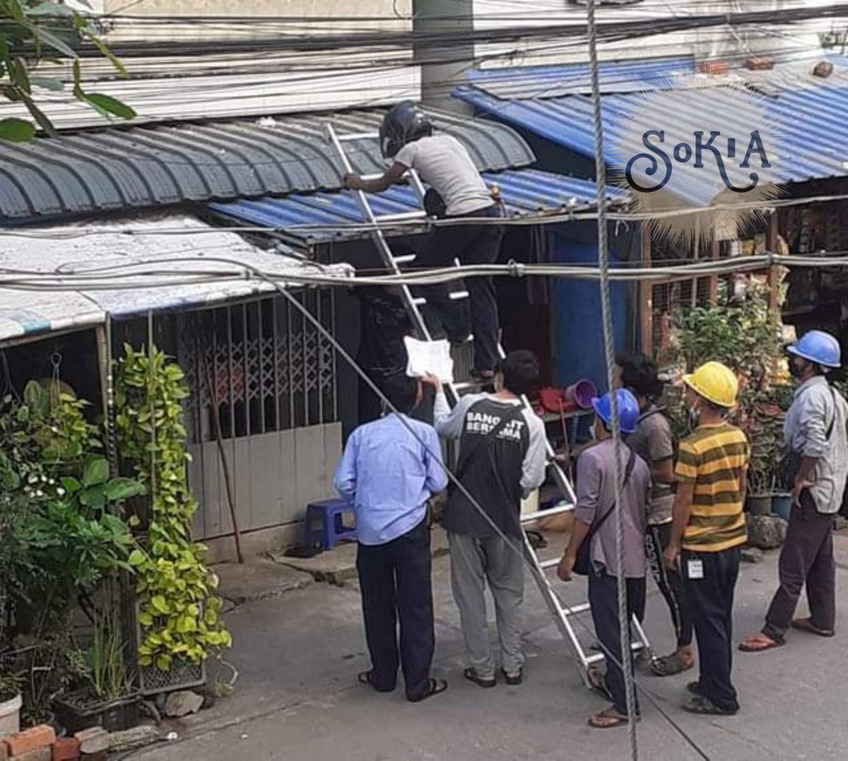 shaa81224's tweet photo. Yangon’s Thingangyun town, Sanpya ward have faced with power going off as electricity supplies were cut there owing to unpaid power bill to junta regime for widespread public boycott. #TakeAction_NoMoreWords #Dec15Coup #WhatsHappeningInMyanmar https://t.co/x0KvbSxtr1