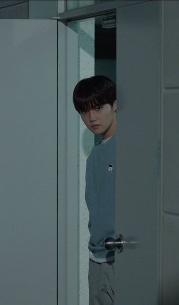 _fst1906's tweet photo. 🐺: ทำไมไม่เดินเข้ามาล่ะคะ
🐰: เค้ากลัวร้องไห้
🐺: แล้วจะร้องทำไม
🐰: ก็เธอเจ็บ;-;
🐺: มากอดมาอ้วน

กรี๊ดดดดด ไม่รผุ้ๆๆๆๆๆๆๆๆ
#จองโดยอง #jeongdoyong https://t.co/tOhnsah474