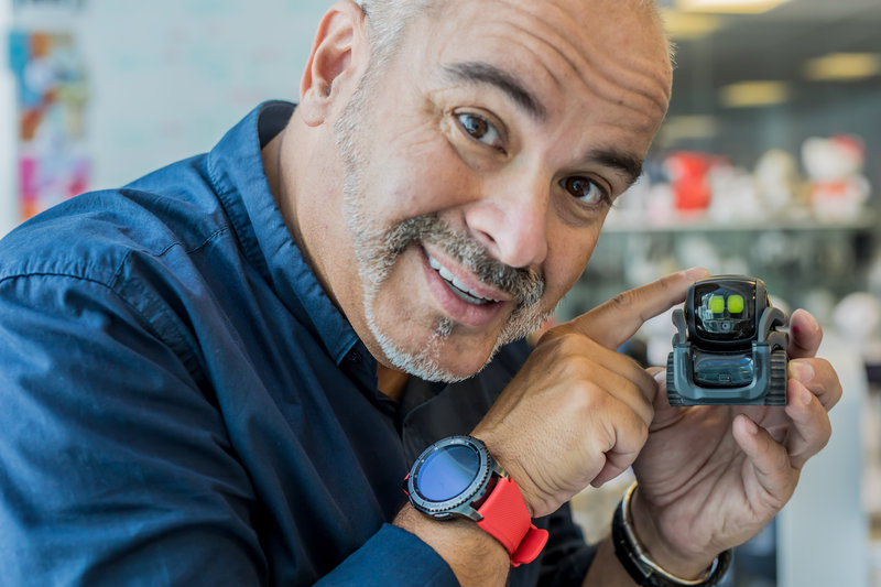 playgoxp's tweet photo. “La pyme que no obtenga dinero de sus datos, morirá”, https://t.co/fszPxC8Rn8 @JavierSirvent para @ceeivalencia, una entrevista muy interesante #data #datosinteligentes #gamedata #recomendar https://t.co/qcAoerb0BC