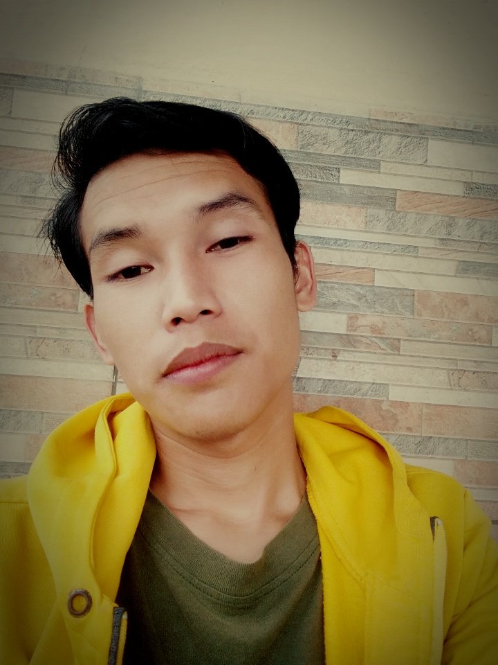 firgo95's tweet photo. Banyak orang tak bisa menikmati apa yang mereka punya, karena memang mereka terlalu sibuk melihat apa yang orang lain punya.

#heuay https://t.co/GmCvkWFfz6