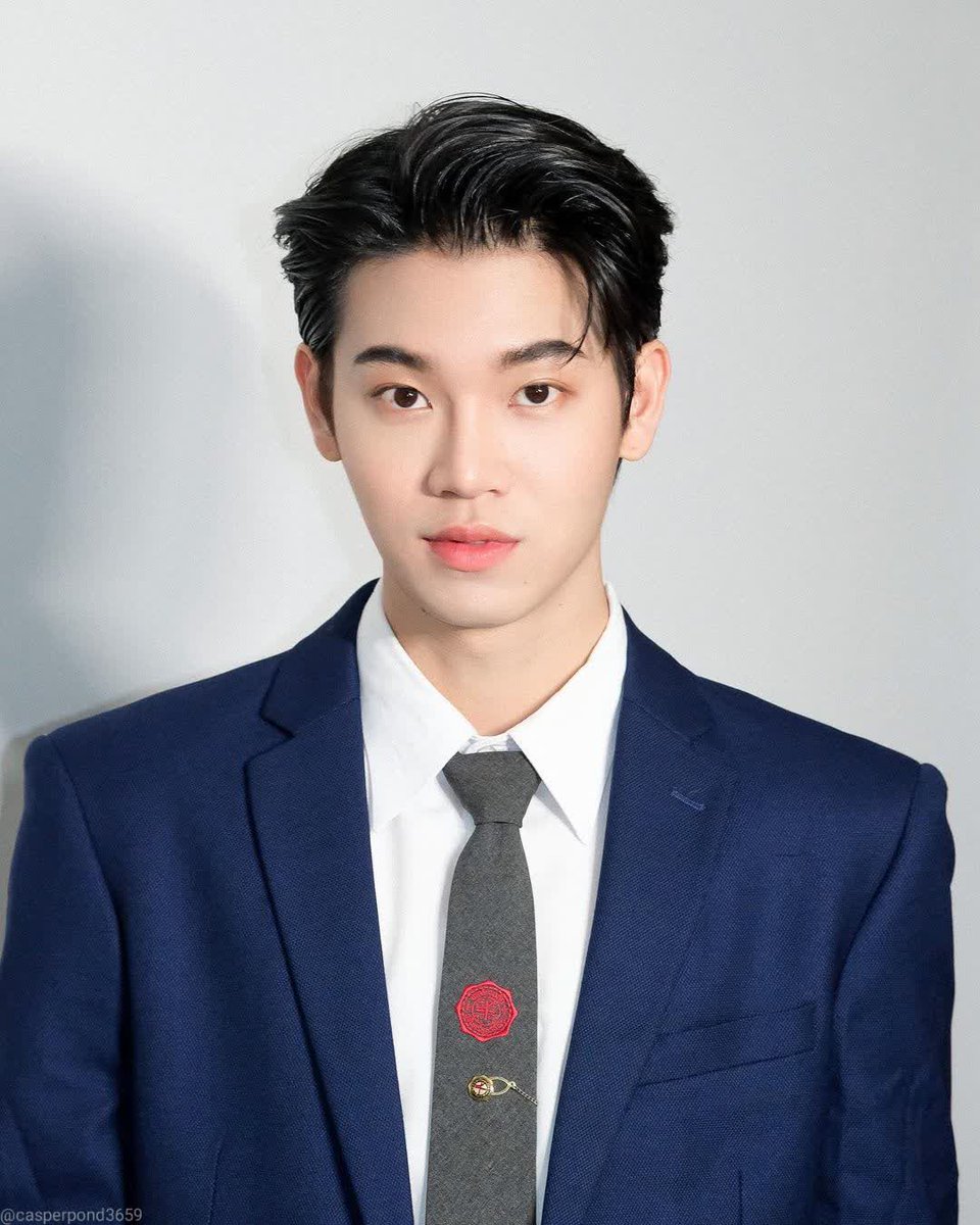 หล่อมากคั้บ♡

#YinYinGraduation 
#yinyin_anw <a href="/yinyin_anw/">Yinyin</a>