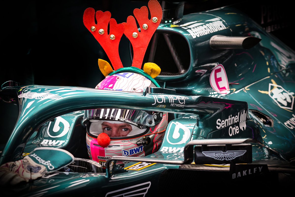 Sebastian in Christmas mood during today's test in Abu Dhabi 😁🎄🦌