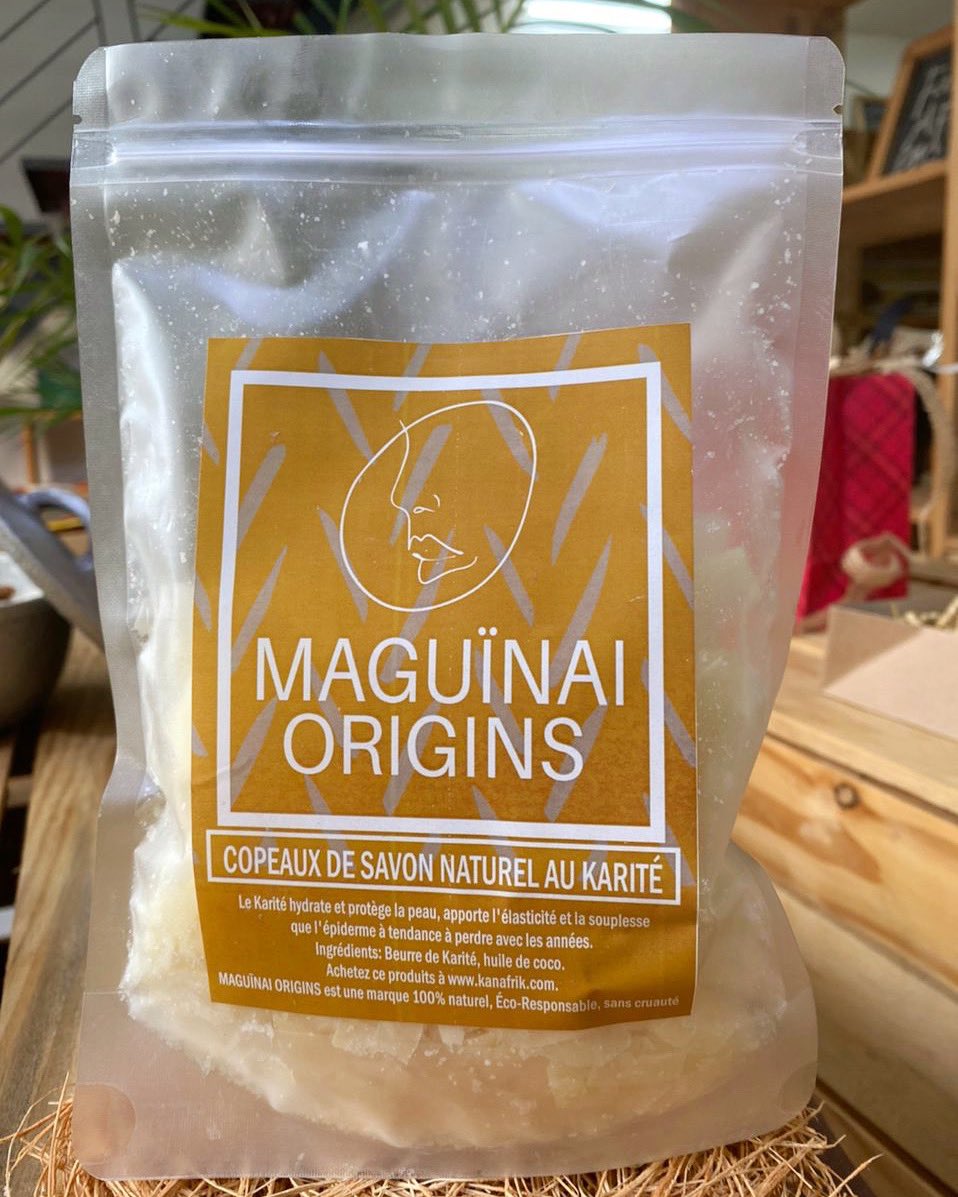 MAGUINAIS's tweet photo. Notre marque est Zéro déchets 🗑 MADE IN GUINEA 🇬🇳 nous recyclons les copeaux de savon ♻️ naturel. Vous pouvez acheter nos produits a Paris🇫🇷, en Guinea et chez @kanafrik á Abidjan 🇨🇮 https://t.co/BorQXaxnpF