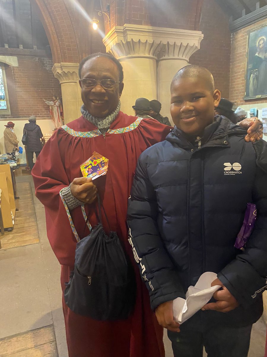133BB's tweet photo. As well as our community carols, the young people made cards last week and were tasked with giving them out to our local community and at church. #BoysBrigade #BBinLondon https://t.co/VZf78FEHQG
