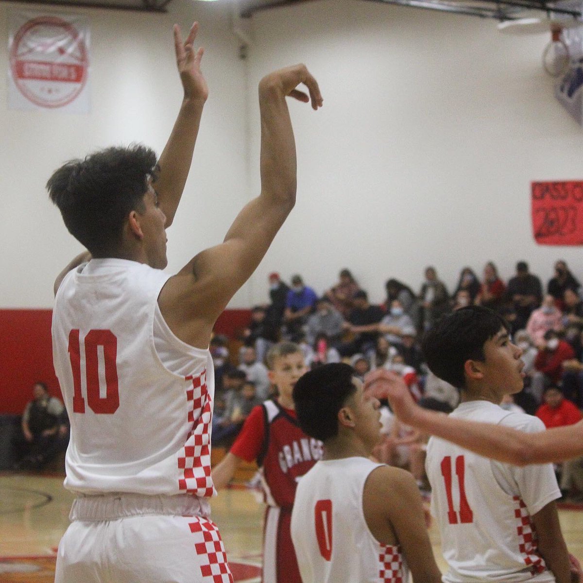 WhiteSwan_BoysBasketball tweet media