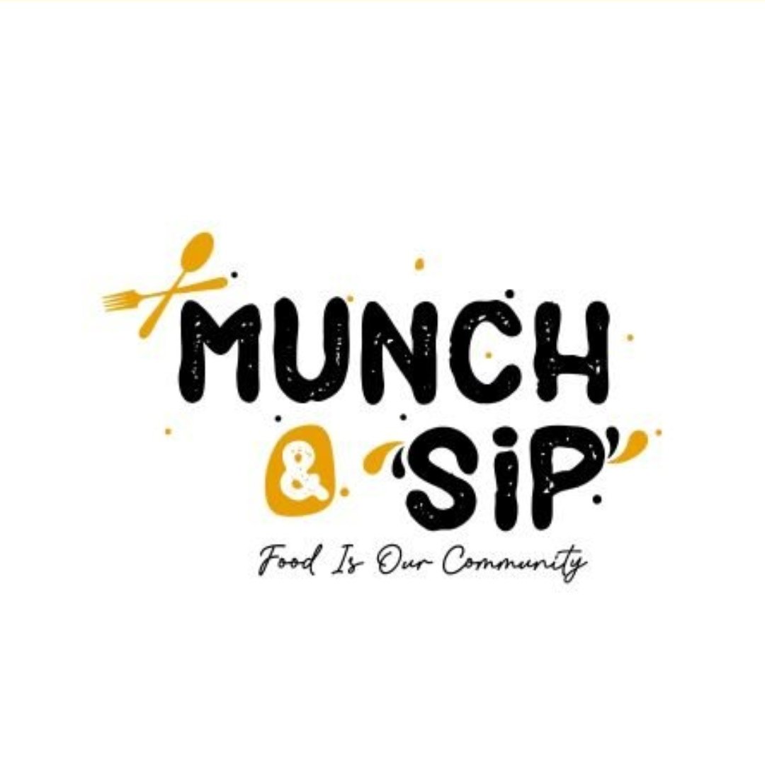 Be sure to tune into #abaledata with <a href="/kundaiCan/">Kundai Shamuyarira</a> &amp; <a href="/TabokaNleya2/">TABOKA NLEYA (MANDAZI QUEEN)🇿🇼🌍</a> at 11:05 am as they discuss all things trending on the socials
 Featured stories include:

#KanyeWest launches his own Bible.

#ZimHipHopAwards21 awards winners.
rampant #flue outbreak in Bulawayo.

#munchandsip