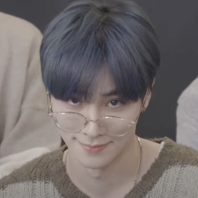 맠กอลลี🎱。 tweet media