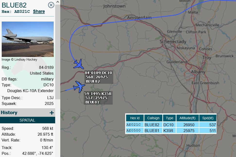 SirListenalot's tweet photo. #KC135 #AE0500 as #BLUE81 from NAS Fort Worth to Lincoln, apparently handing off four "LN" #F35's to #KC10 #AE021C as #BLUE82 out of Bangor https://t.co/9nX7hw5EJE