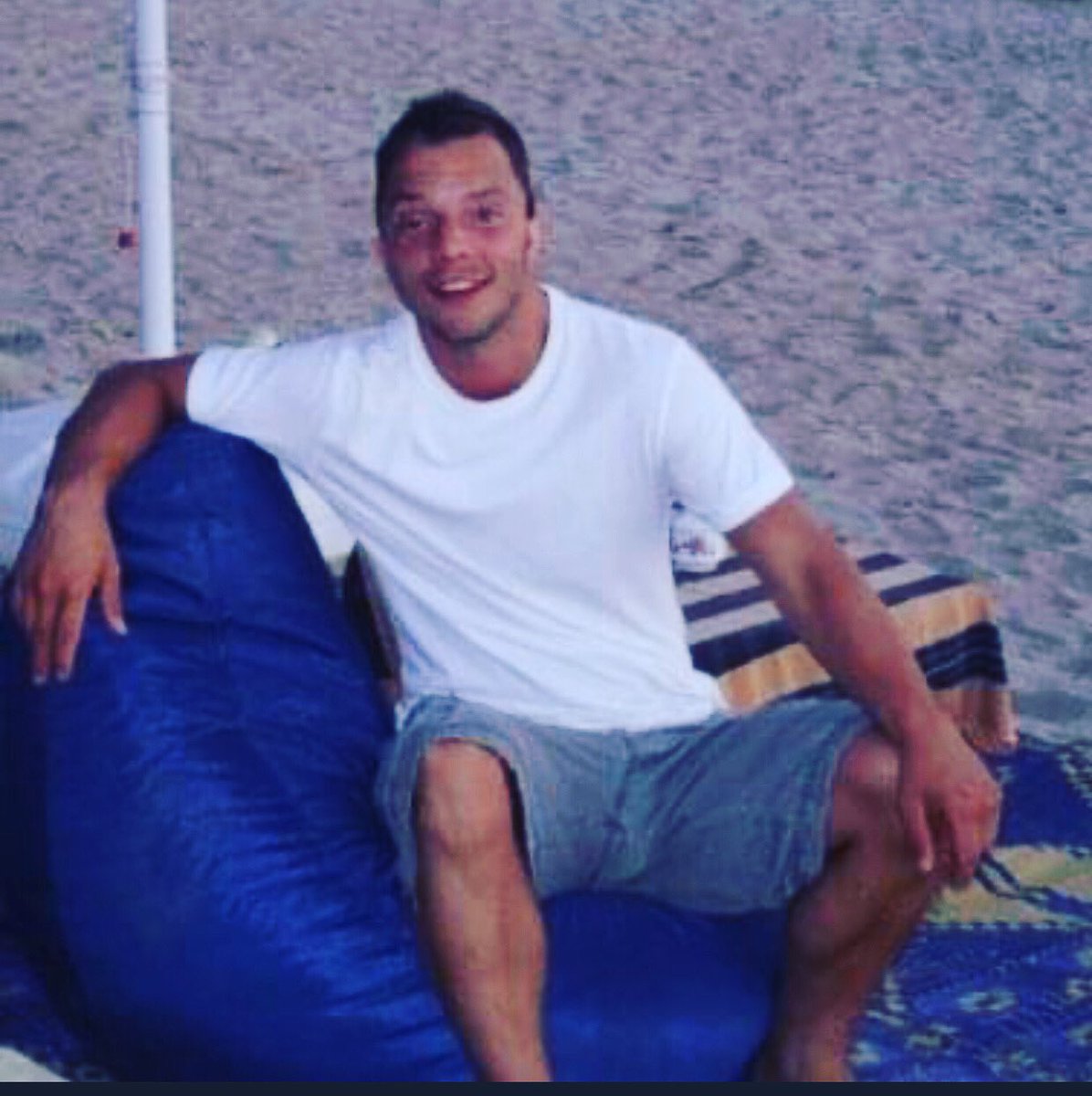 EBOGFC's tweet photo. Never forgotten. Rest well Bakes 💜💙 https://t.co/ZCF2xaVgHV