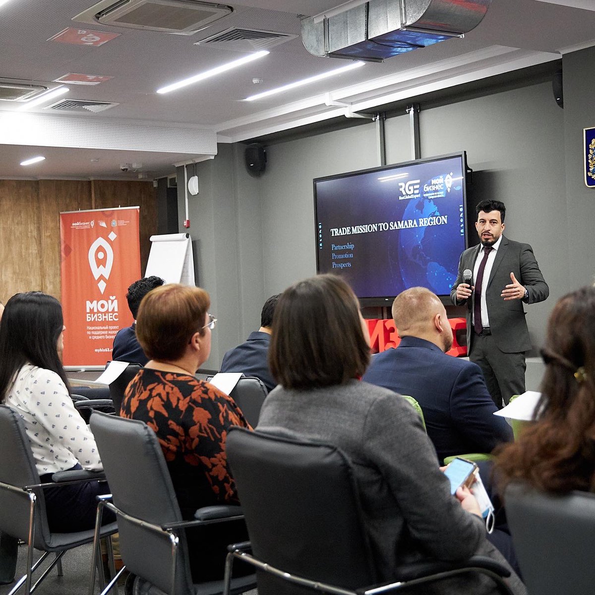 Самарскую область с визитом посетили представители сферы медицинского бизнеса из Объединённых Арабских Эмиратов. В понедельник, 13 декабря, состоялось торжественное открытие реверсной бизнес-миссии в региональном центре Мой Бизнес.