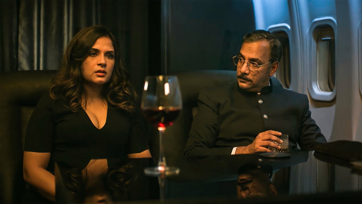 Caption this 👀

#InsideEdgeOnPrime