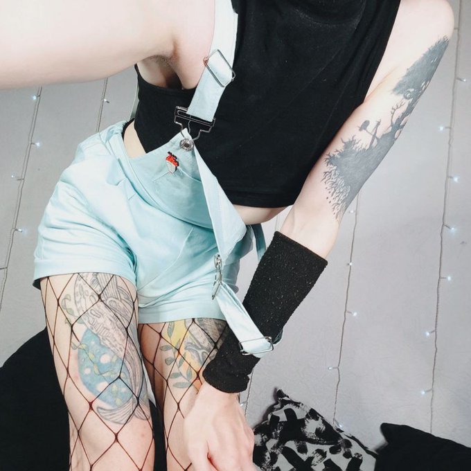 time goes on and I&#039;m still online) what r u doing? https://t.co/RGnkLrp4T1 #chaturbate #trans #StreamingLive<a href="/tag/chaturbate"class="tags"><span>&#35;chaturbate</span></a><a href="/tag/trans"class="tags"><span>&#35;trans</span></a><a href="/tag/streaminglive"class="tags"><span>&#35;streaminglive</span></a>