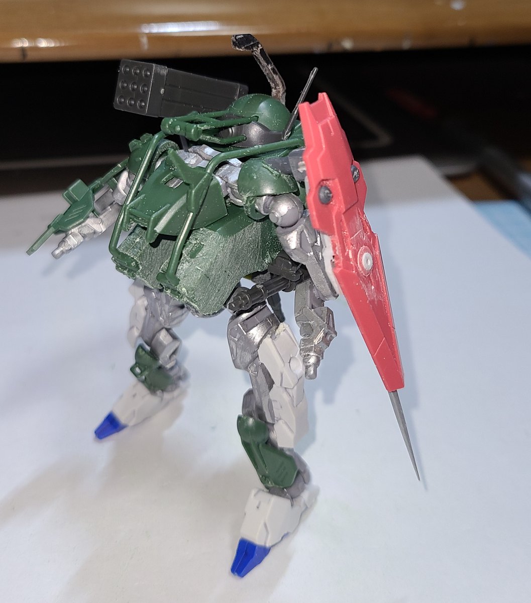 shin_sakekas's tweet photo. 全体のイメージを確認するため一回組み立ててみる
手首は他キットから流用するつもりなので、まだつけてません
かなり、パーツ切り取ったり、取り付けたりしてますが。。。まぁこんなもんかなぁ?
センサーをこのままスコタコ風にするか
シャドウフレア風にするか検討中
#EXOFRAME https://t.co/hkHonAk19R